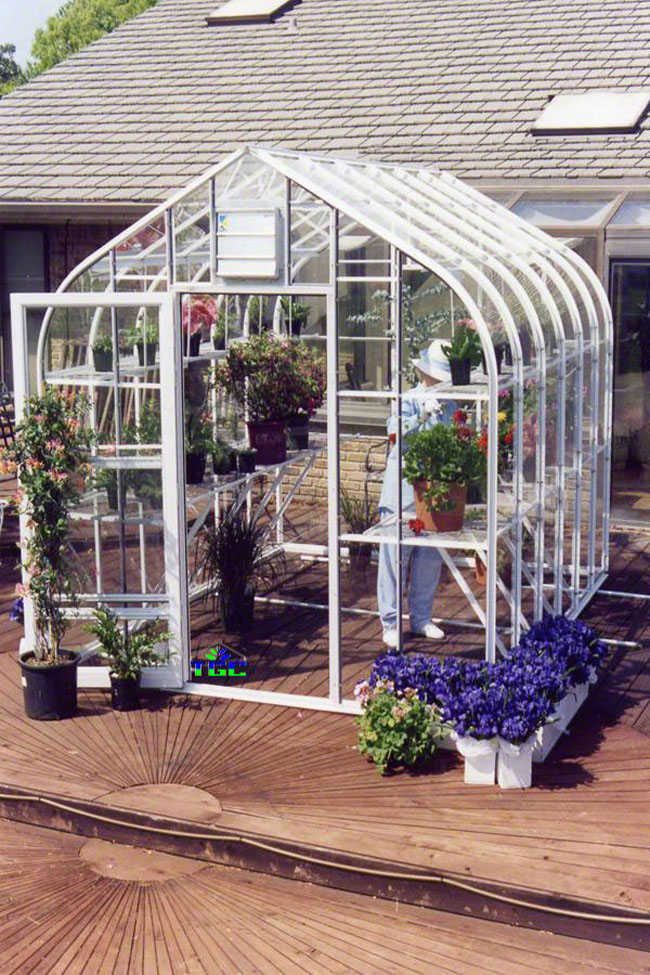 American Hobby Greenhouse